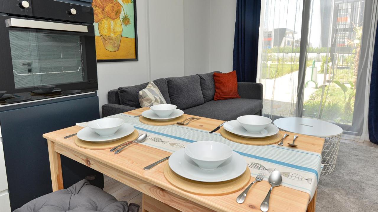 C Suites Antalia Airport Esterno foto