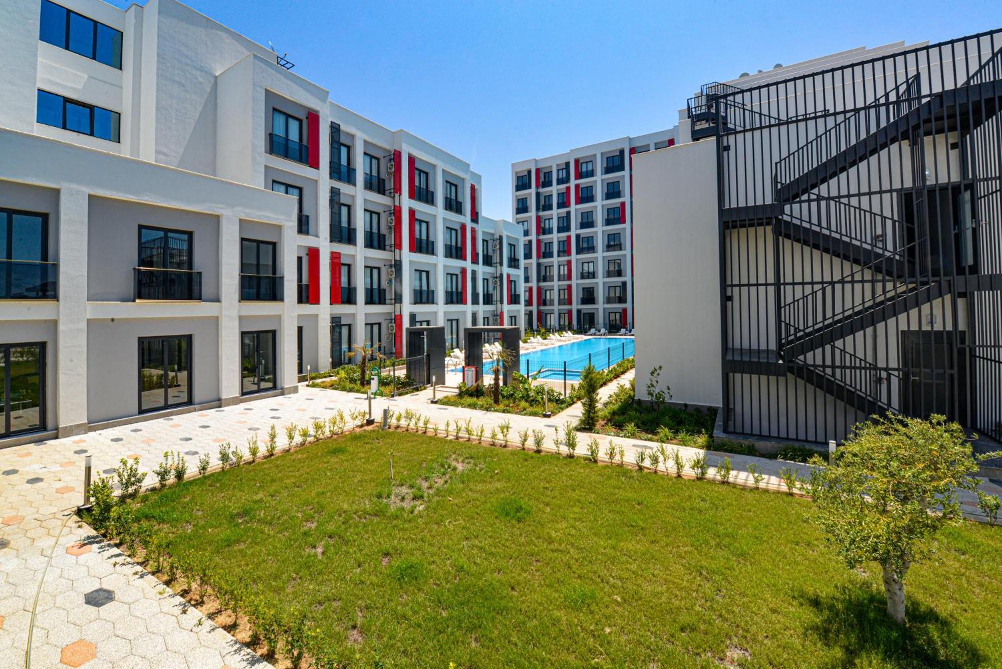 C Suites Antalia Airport Esterno foto