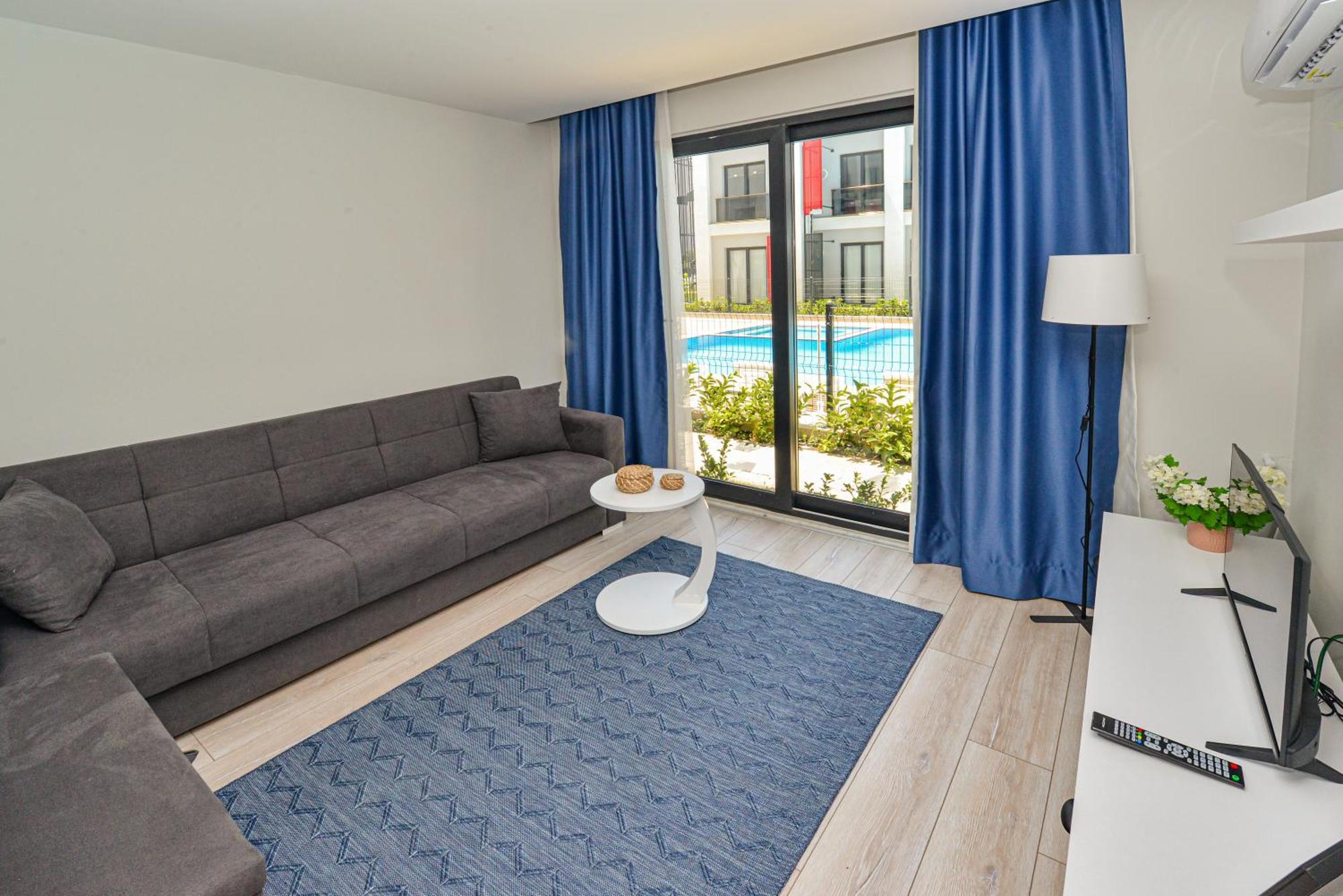C Suites Antalia Airport Esterno foto