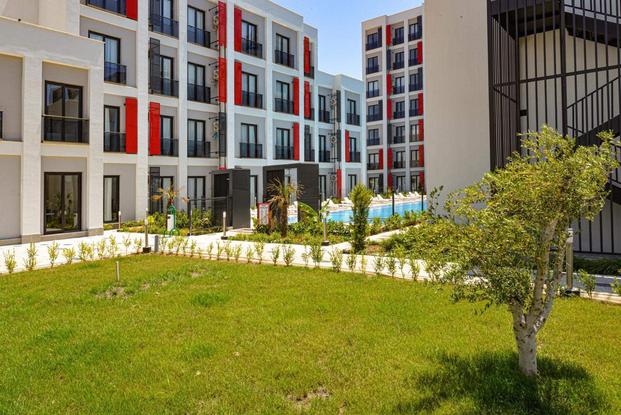 C Suites Antalia Airport Esterno foto