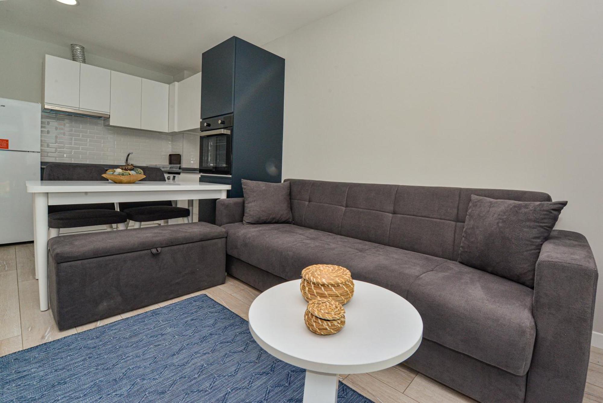 C Suites Antalia Airport Esterno foto