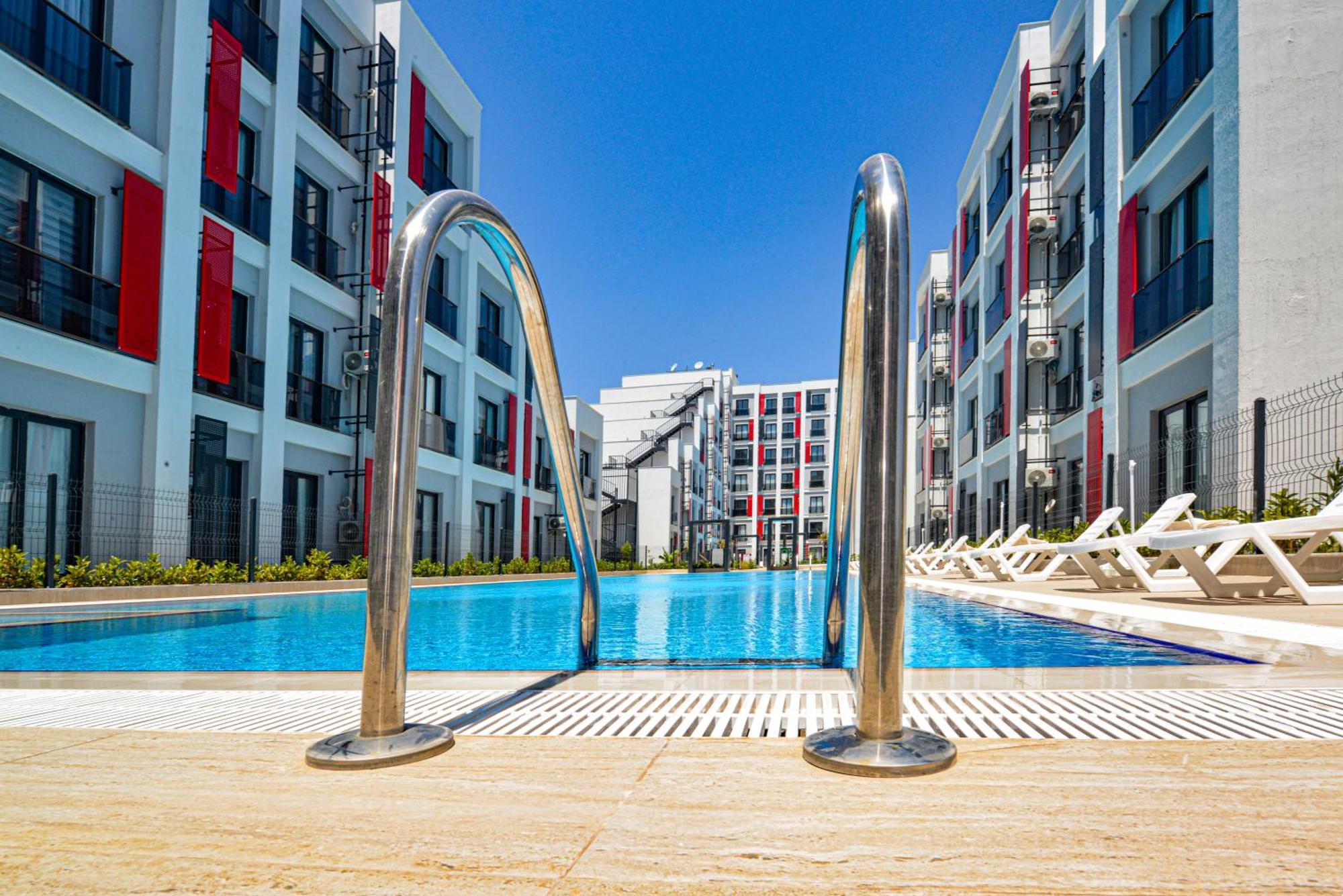C Suites Antalia Airport Esterno foto