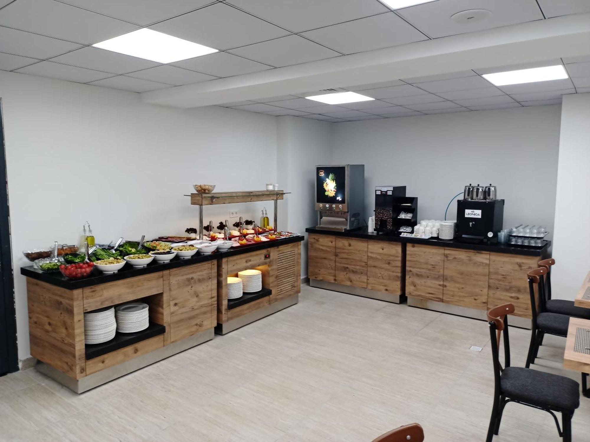 C Suites Antalia Airport Esterno foto