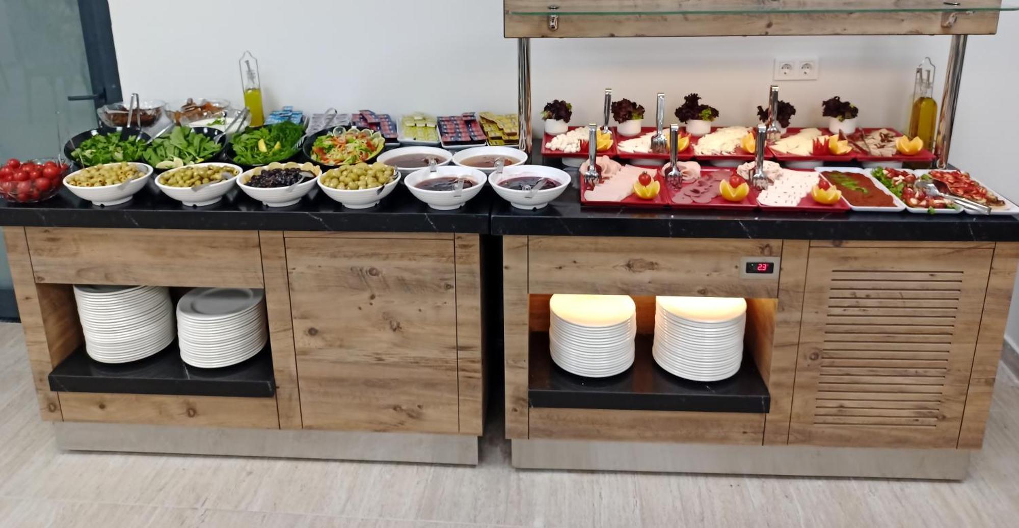 C Suites Antalia Airport Esterno foto